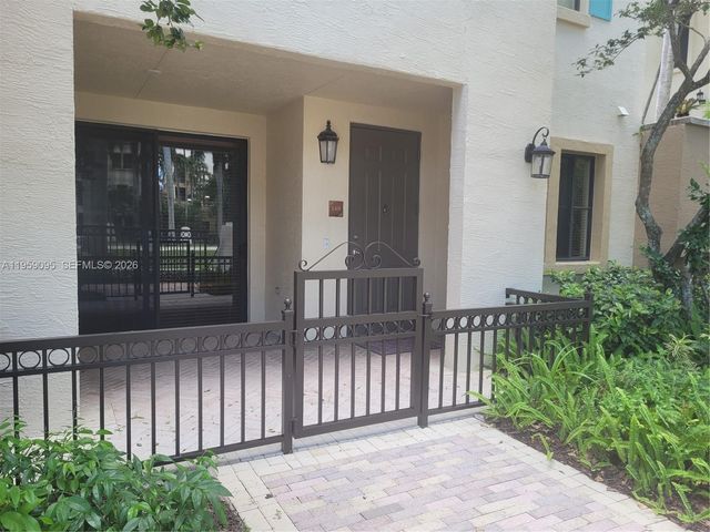 2901 NW 126th Ave 2-101, Sunrise, FL 33323