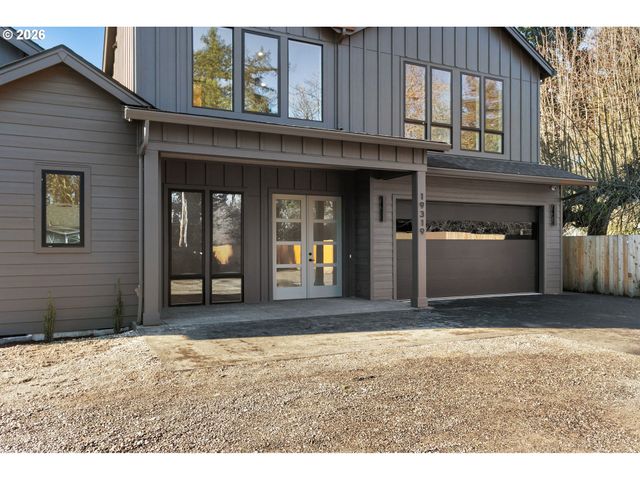 19319 Se RIVER Rd, Milwaukie, OR 97267