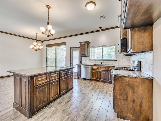 3223 Wood Valley Road, Norman, OK 73071