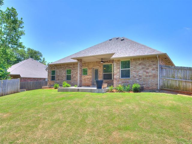 3223 Wood Valley Road, Norman, OK 73071