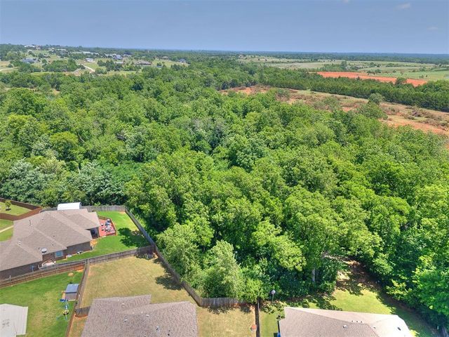 3223 Wood Valley Road, Norman, OK 73071