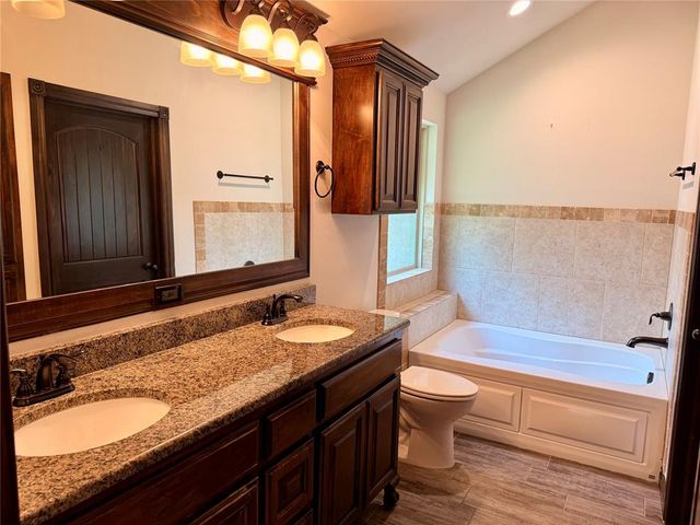 3223 Wood Valley Road, Norman, OK 73071