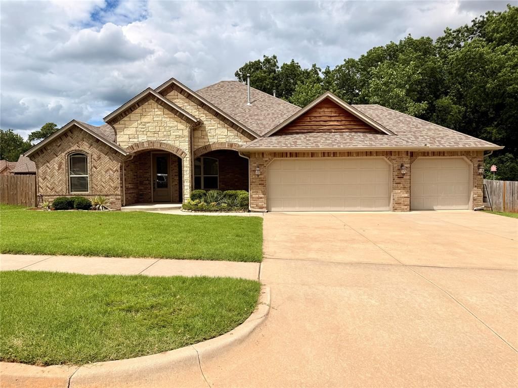 3223 Wood Valley Road, Norman, OK 73071