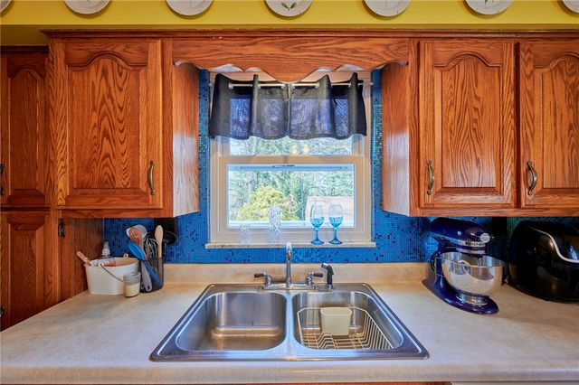 331 Winfield Rd, Winfield Twp, PA 16023