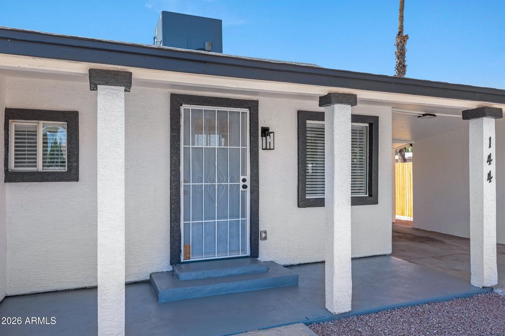 Image 4 of property listing at 144 N SPENCER --, Mesa, AZ 85203