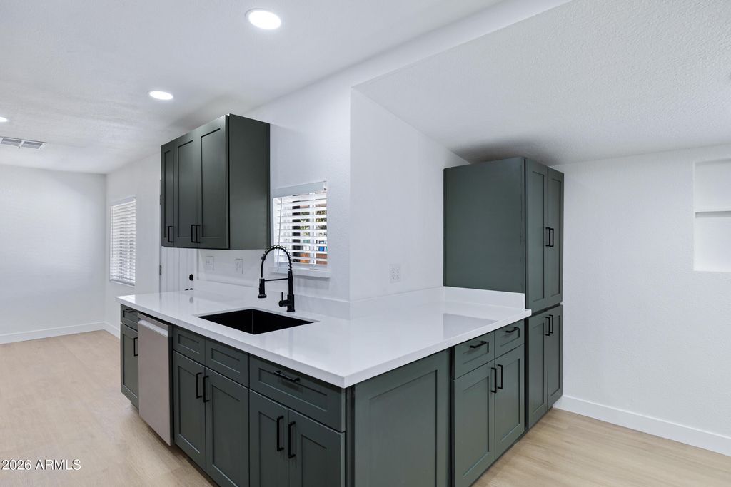 Image 9 of property listing at 144 N SPENCER --, Mesa, AZ 85203