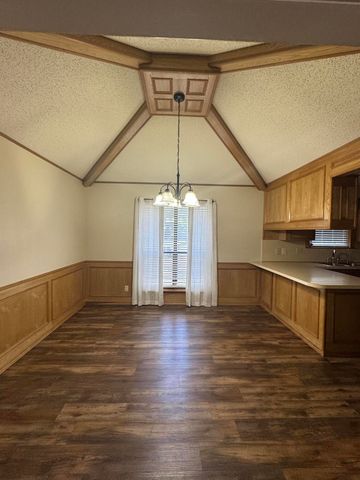 3438 Walnut Hill Drive, San Angelo, TX 76904