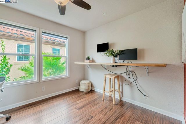 1115 Vine Ave, Martinez, CA 94553