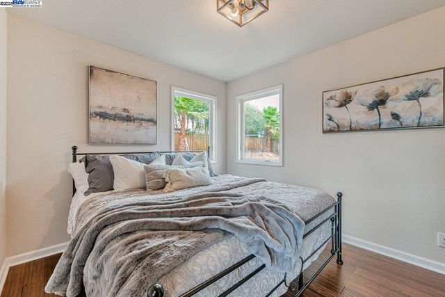 1115 Vine Ave, Martinez, CA 94553