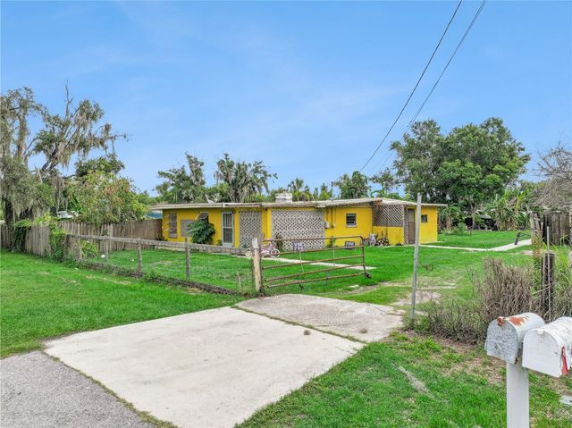 825 COOK ROAD, Mulberry, FL 33860