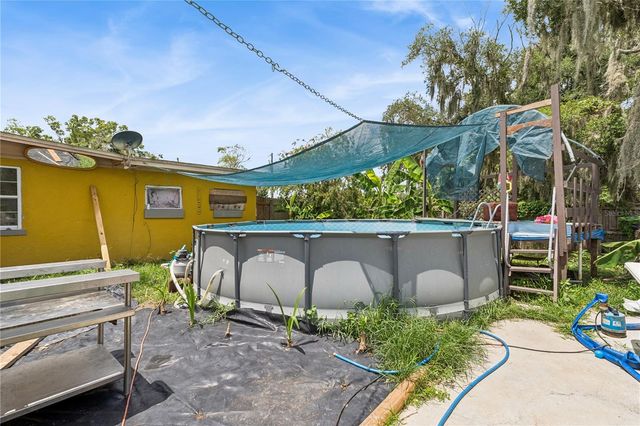 825 COOK ROAD, Mulberry, FL 33860