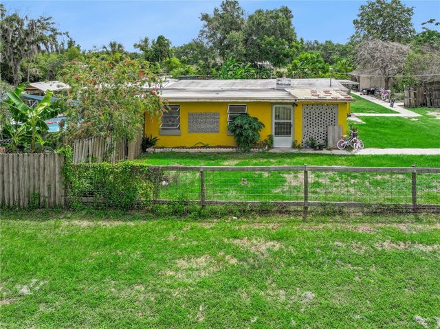 825 COOK ROAD, Mulberry, FL 33860