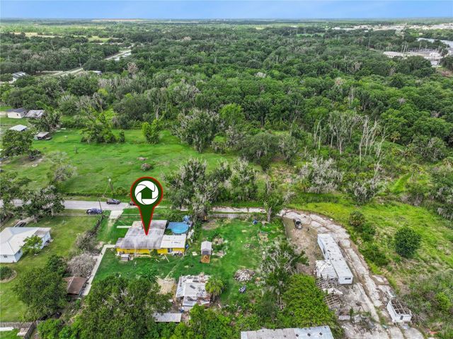 825 COOK ROAD, Mulberry, FL 33860
