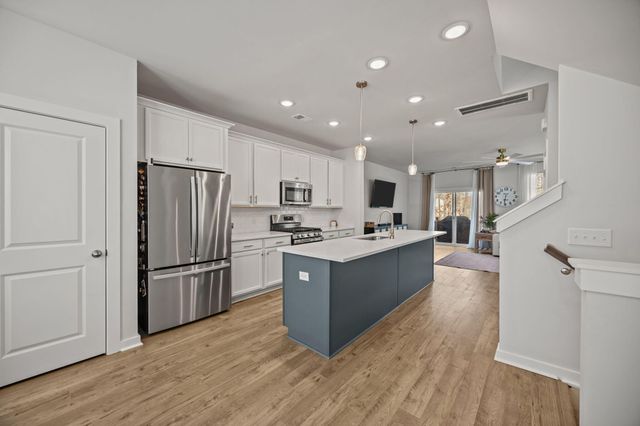 1036 Old Cypress Run, Hanahan, SC 29410