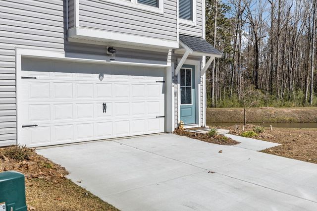 1036 Old Cypress Run, Hanahan, SC 29410