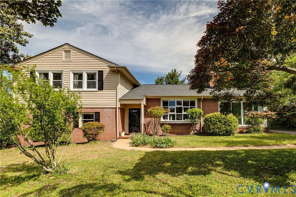 10144 Garfield Rd, Richmond, VA 23235