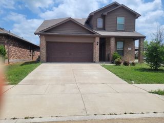 729 BUZZARD LAKE Trail, Fort Worth, TX 76120