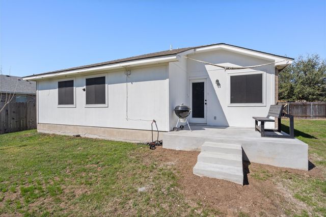 1113 Tudor House RD, Pflugerville, TX 78660