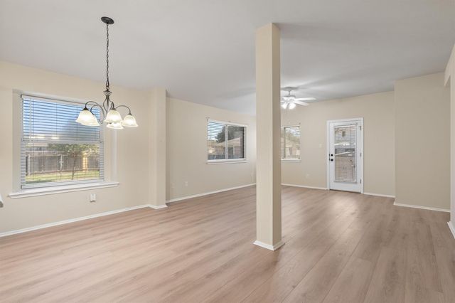 1113 Tudor House RD, Pflugerville, TX 78660