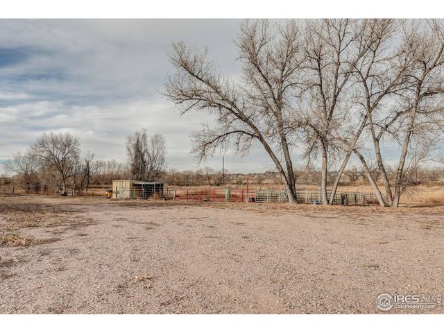 5101 Pawnee Dr, Greeley, CO 80634