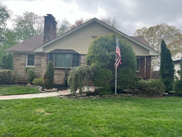 866 Madison Ave, Rahway City, NJ 07065