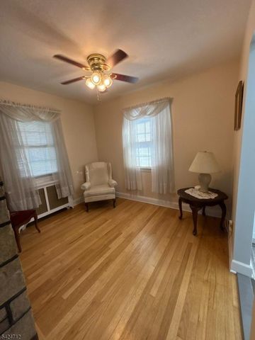 866 Madison Ave, Rahway City, NJ 07065