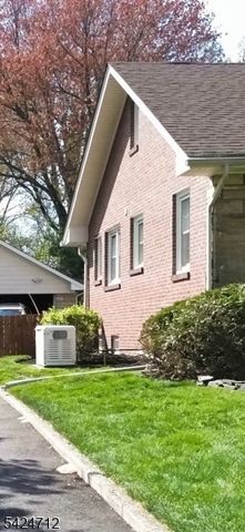 866 Madison Ave, Rahway City, NJ 07065