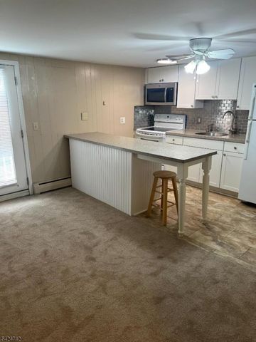 866 Madison Ave, Rahway City, NJ 07065