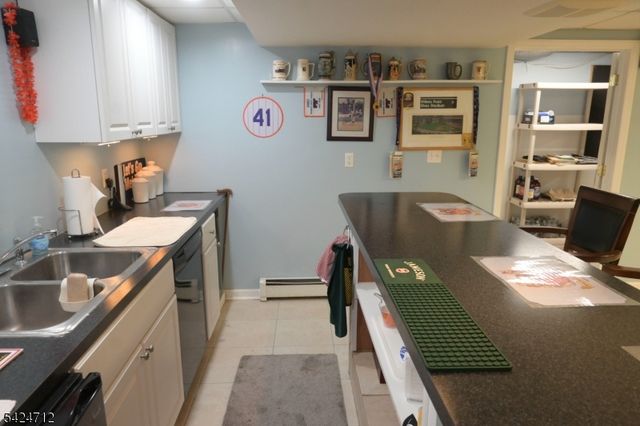 866 Madison Ave, Rahway City, NJ 07065