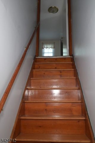 866 Madison Ave, Rahway City, NJ 07065