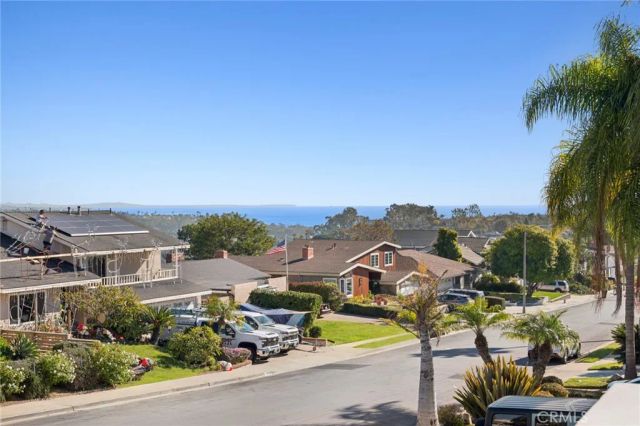 33121 Mesa Vista Drive, Dana Point, CA 92629