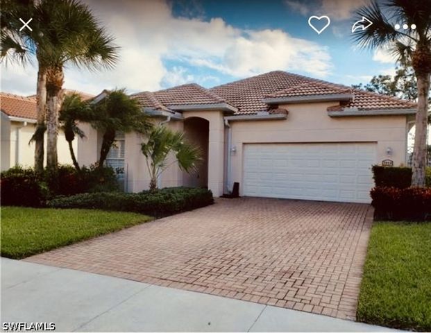 3910 Jasmine Lake CIR, Naples, FL 34119