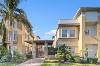 431 N Los Robles 6, Pasadena, CA 91101