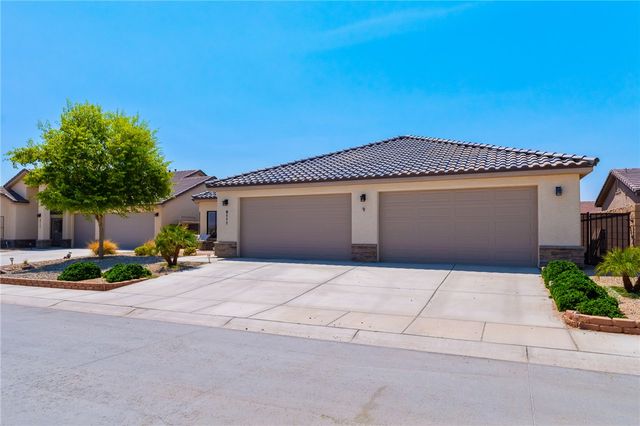 6111 S Comstock Avenue, Fort Mohave, AZ 86426