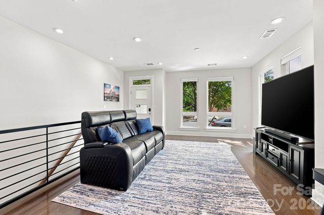 2860 Youngblood Street, Charlotte, NC 28203