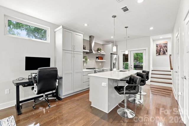 2860 Youngblood Street, Charlotte, NC 28203
