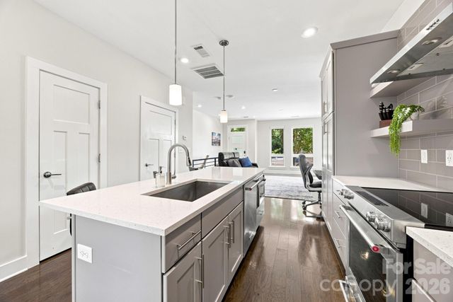 2860 Youngblood Street, Charlotte, NC 28203