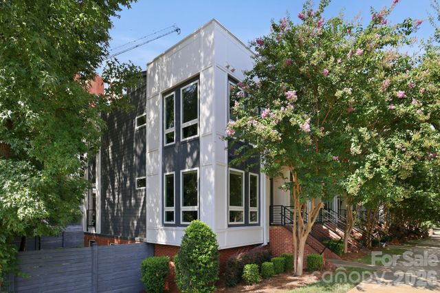 2860 Youngblood Street, Charlotte, NC 28203