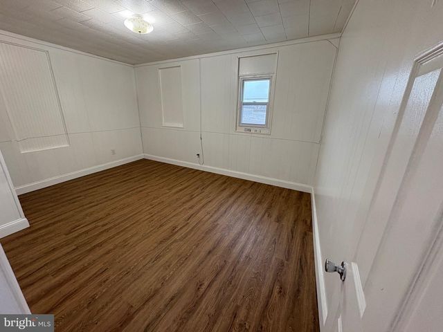 2713 HAMMONDS FERRY, Halethorpe, MD 21227