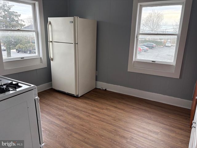 2713 HAMMONDS FERRY, Halethorpe, MD 21227