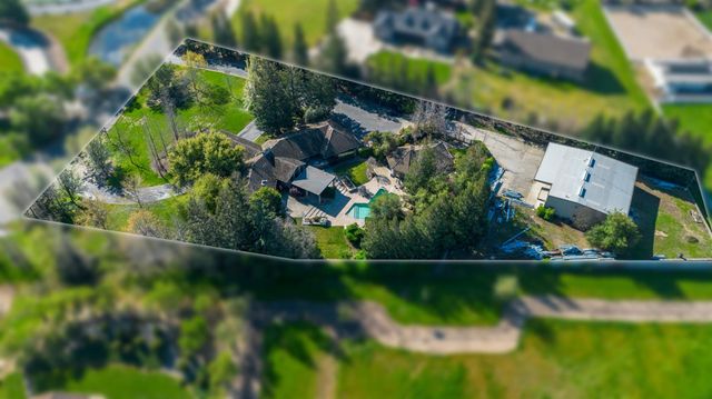 8519 Oak Creek Ct, Oakdale, CA 95361