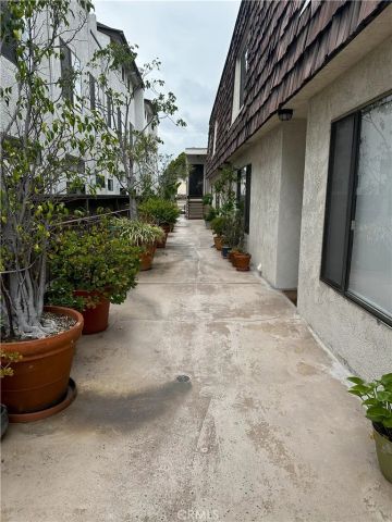 12747 Pacific Avenue 4, Los Angeles, CA 90066