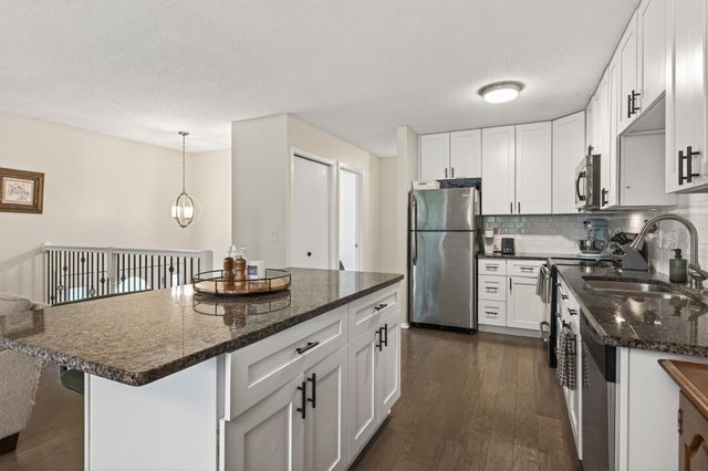 1738 Woodgate Lane, Eagan, MN 55122