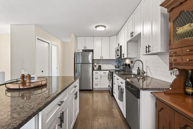 1738 Woodgate Lane, Eagan, MN 55122