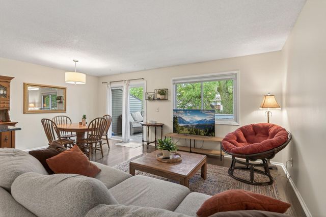 1738 Woodgate Lane, Eagan, MN 55122