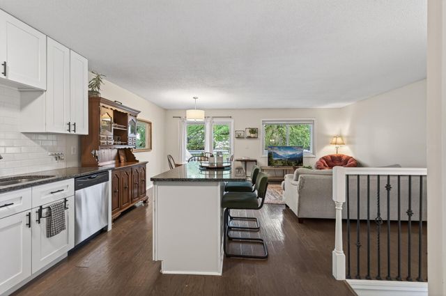 1738 Woodgate Lane, Eagan, MN 55122