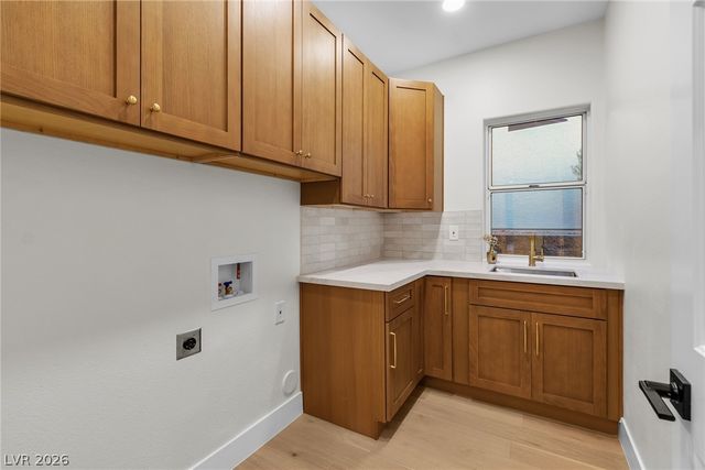 2734 Cherrydale Falls Drive, Henderson, NV 89052