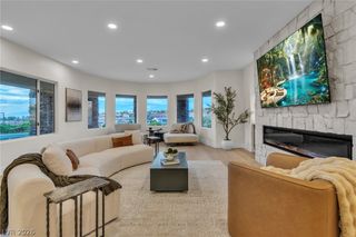 2734 Cherrydale Falls Drive, Henderson, NV 89052