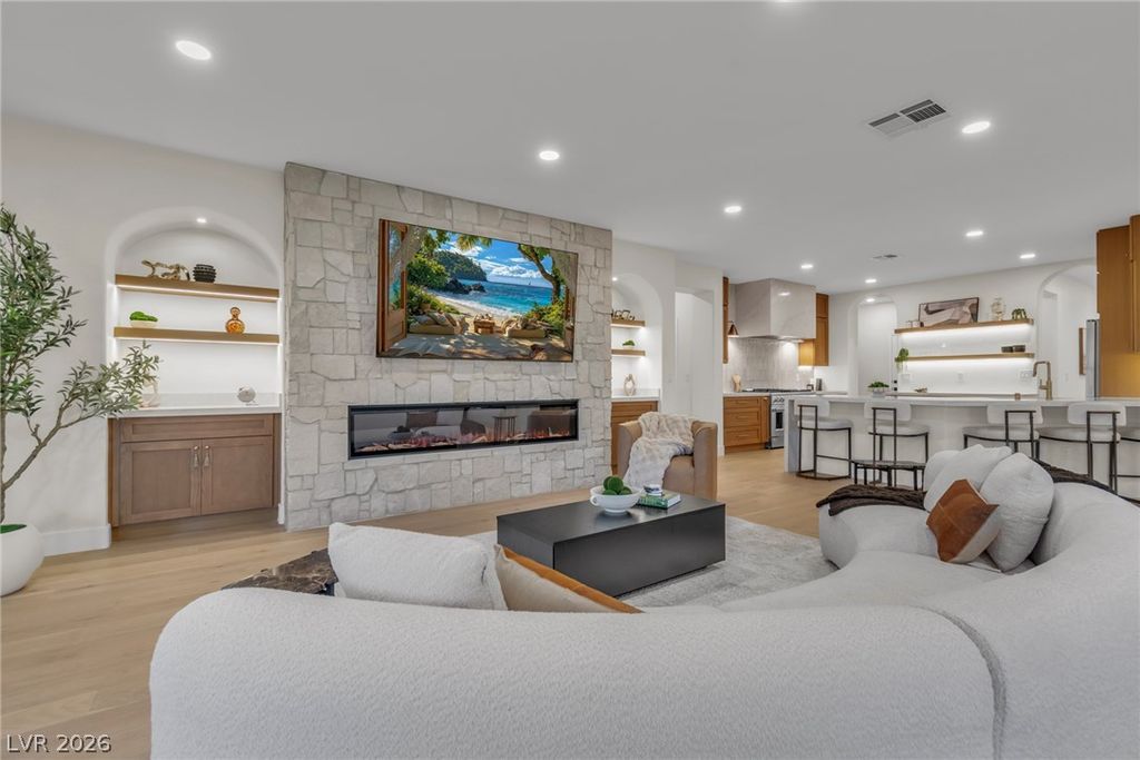 2734 Cherrydale Falls Drive, Henderson, NV 89052 — photo 4