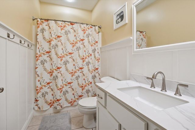 24029 South Shore Drive, Edwardsburg, MI 49112